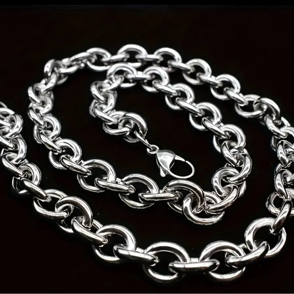 NWT Titanium Steel Chunky Chain 22” Necklace & 8” Bracelet Set, Silver Tone